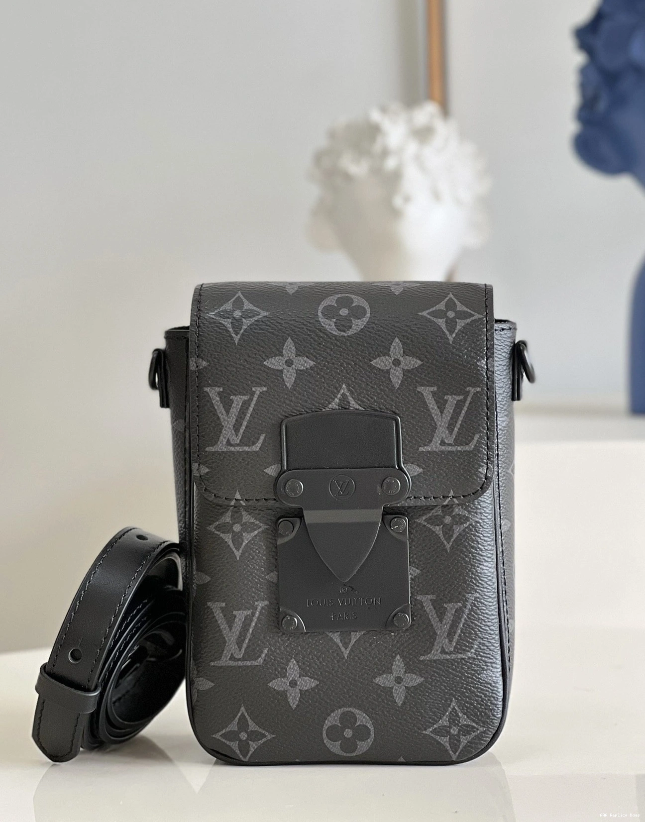 Aaa replica ru S-LOCK VERTICAL VUITTON WALLET WEARABLE LOUIS 0719